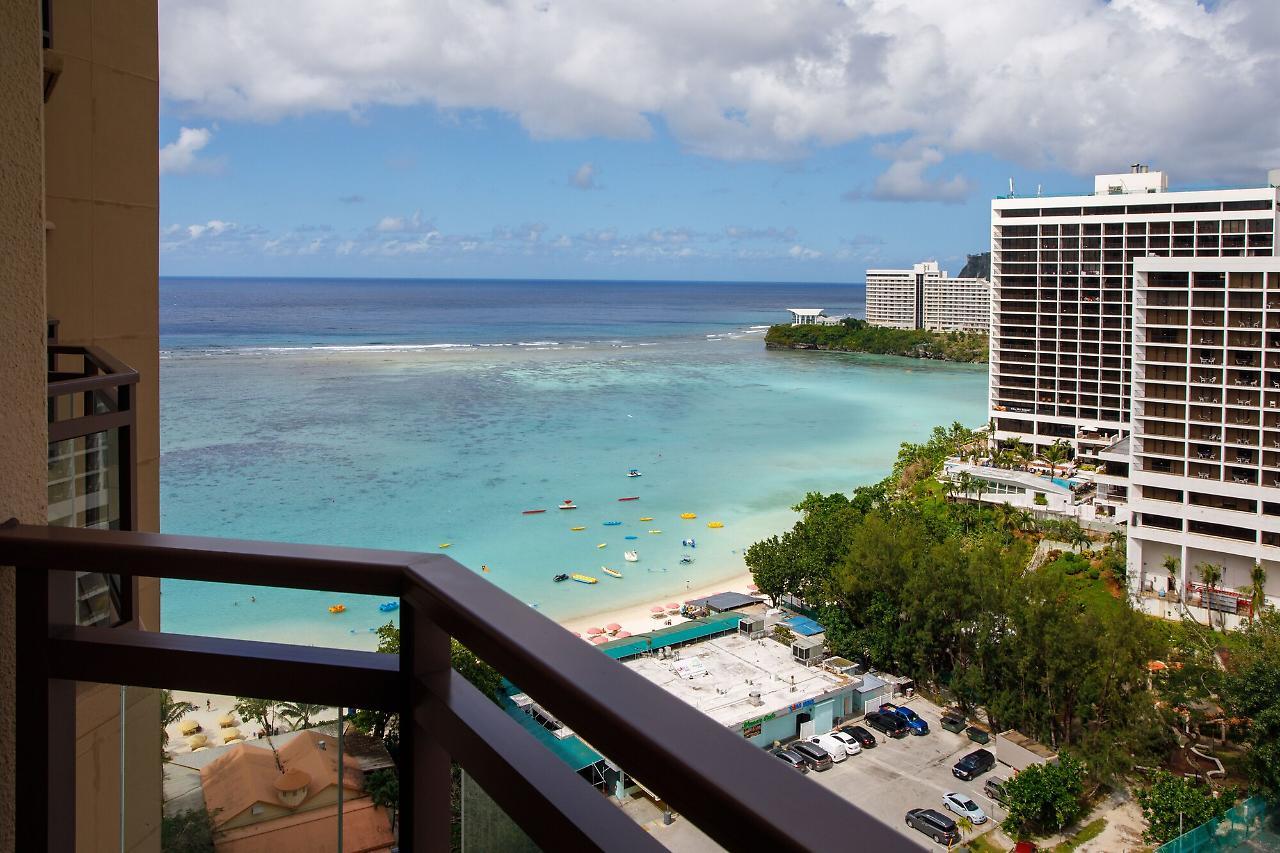 Dusit Beach Resort Guam Tumon Exterior photo
